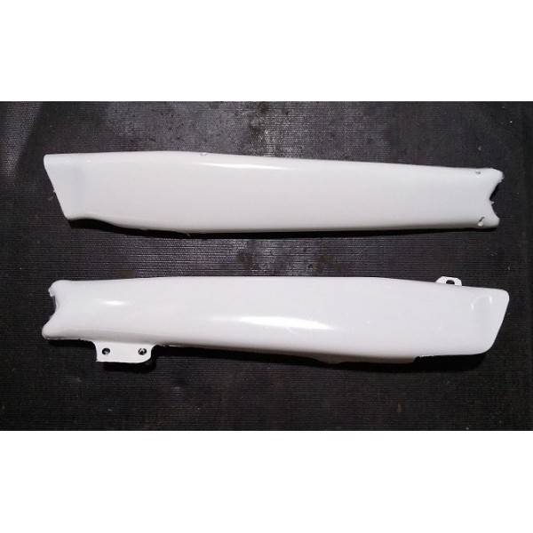 Protezione Forcellone Beta Evo (BIANCO) Protezione Forcellone Beta Evo (BIANCO)